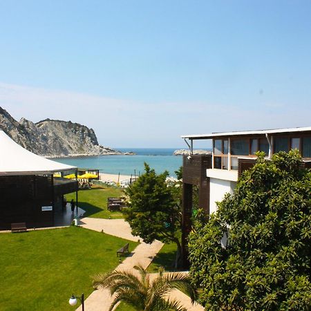 Mad Sea Beach Hotel Караджакёй Экстерьер фото