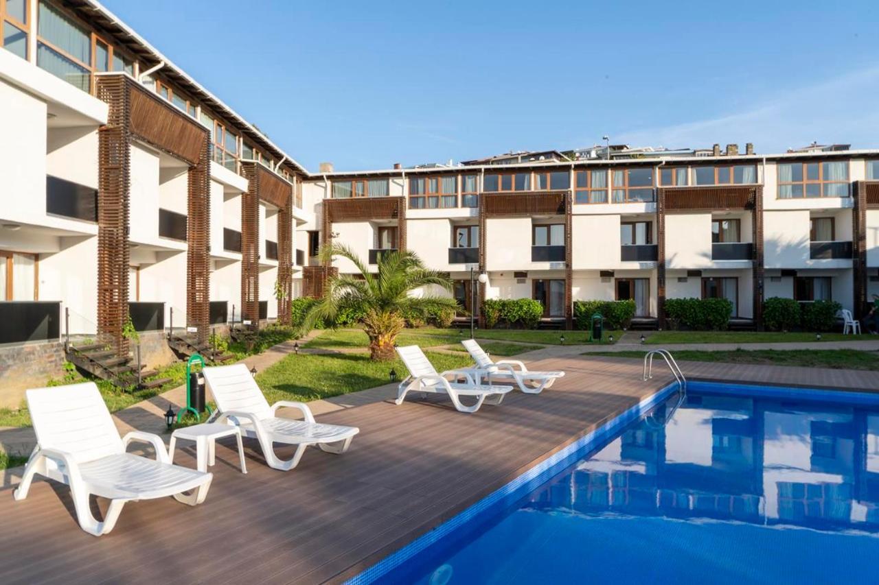 Mad Sea Beach Hotel Караджакёй Экстерьер фото